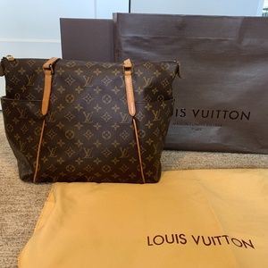 Louis Vuitton Totally MM Bag